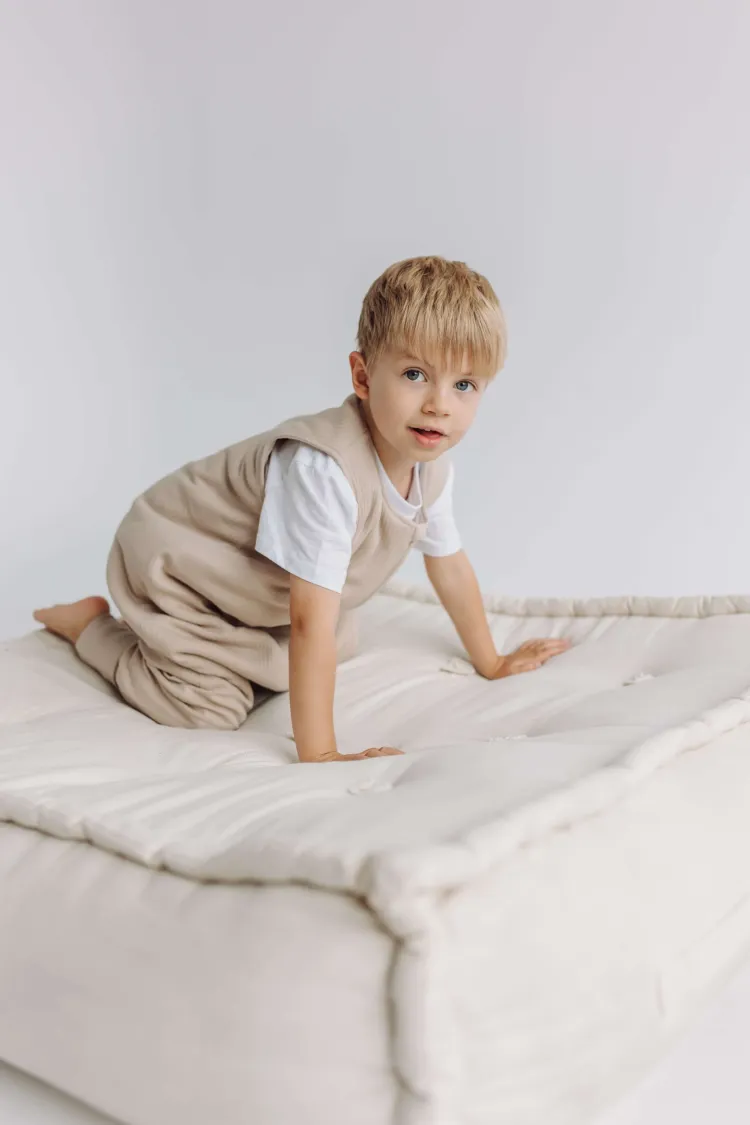 Śpiworek z nogawkami 2,5 tog Prążek beżowy